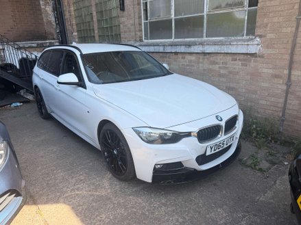 BMW 3 Series 3.0 330d xDrive M Sport Auto 4WD 5dr