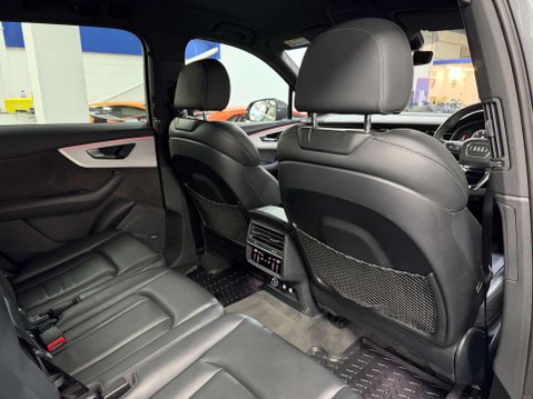 Audi Q7 3.0 TDI V6 50 S line SUV 5dr Diesel Tiptronic quattro Euro 6 (s/s) (286 ps) 52