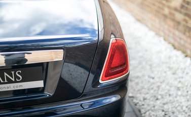 Rolls-Royce Ghost Saloon Ii 4dr Auto 29