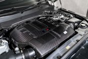 Land Rover Range Rover Sport SVR CARBON EDITION. DEPLOYABLE SIDE STEPS. MATRIX LEDs. CARBON FIBRE ENGINE BAY 41