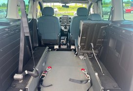 Citroen Berlingo Multispace 1.6 BlueHDi Feel Multispace MPV Wheel Chair Ramp 30