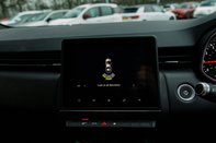 Renault Clio ICONIC TCE 22