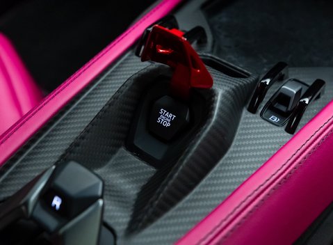 Lamborghini Revuelto 24