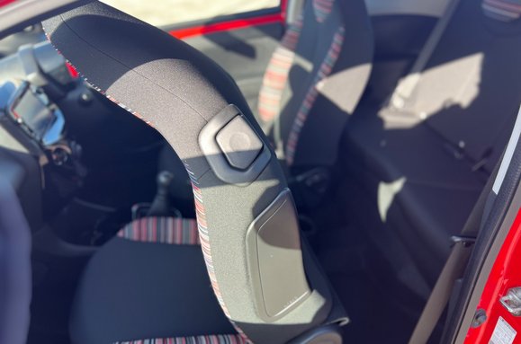 Citroen C1 1.0 FEEL LOW INSURANCE 28