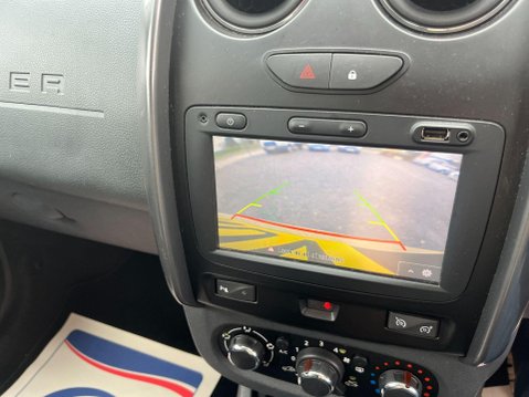 Dacia Duster 1.2 TCe Prestige Euro 6 (s/s) 5dr 3