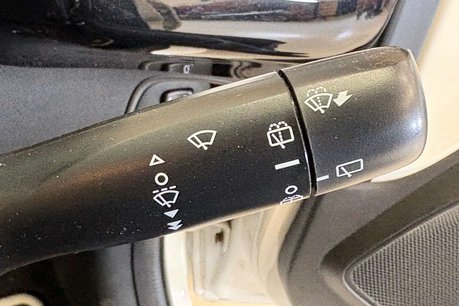 Toyota Aygo 1.0 VVT-i x-pure Hatchback 5dr Petrol Manual Euro 6 (68 ps) 41