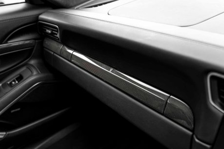 Porsche 911 GT3 TOURING. HOUNDSTOOTH. CARBON INT. PCCBS. LIFT. S/CHRONO. 14