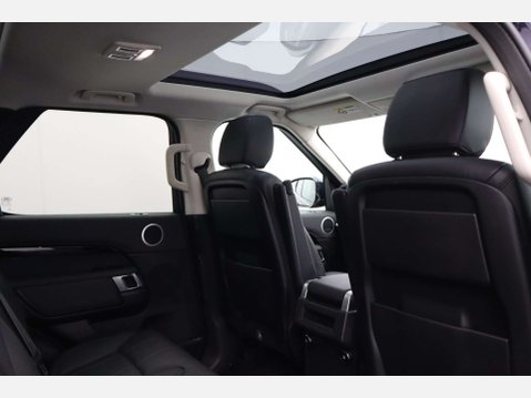 Land Rover Discovery 3.0 Discovery Anniversary Edition SDV6 Auto 4WD 5dr 23