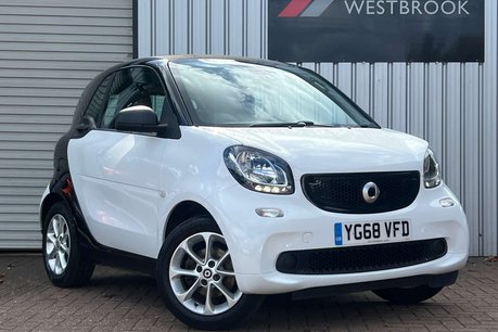 None FORTWO COUPE 1.0 PASSION COUPE 2DR PETROL MANUAL EURO 6 S S 71... photo