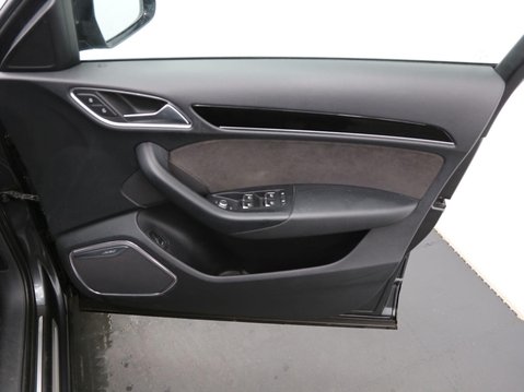 Audi Q3 2.0 TDI Black Edition S Tronic quattro Euro 6 (s/s) 5dr 19