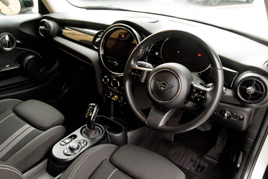 Mini Hatch COOPER S LEVEL 1