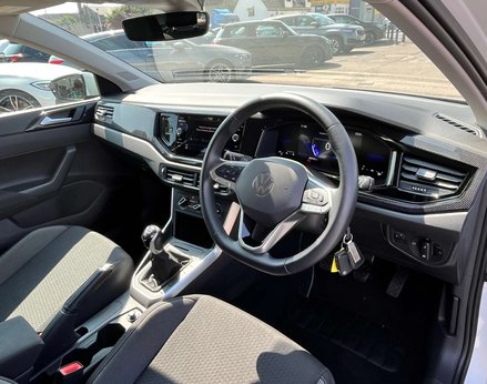 Volkswagen Polo 1.0 Polo Life 5dr 18