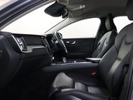 Volvo V60 B4 CROSS COUNTRY AWD MHEV 42