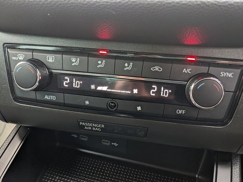 SEAT Ibiza TSI FR 25