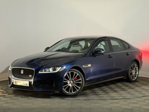 Jaguar XF V6 S 3