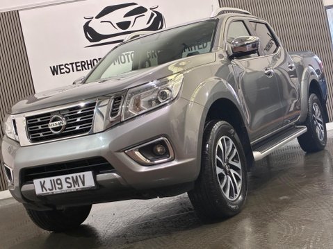Nissan Navara 2.3 dCi Tekna 4WD Euro 6 (s/s) 4dr 8