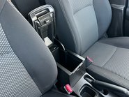 Suzuki Vitara SZ-T MHEV 29