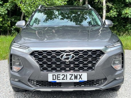 Hyundai SANTA FE 2.2 Santa Fe Premium SE CRDi Auto 4WD 5dr 12