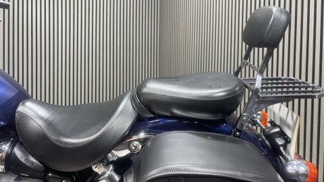Triumph Bonneville 2011 ONLY 21K NEW MOT CRUISER 865CC 22