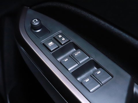 Suzuki Vitara 1.4 Boosterjet Mild Hybrid Motion 5dr 28