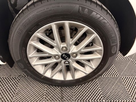 Kia Rio 1.0 T-GDi 2 Euro 6 (s/s) 5dr 41