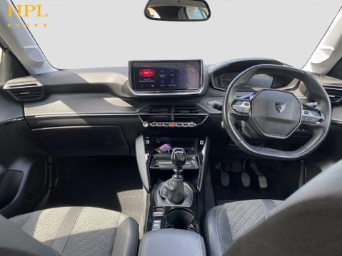 Peugeot 208 1.2 PureTech Allure Hatchback 5dr Petrol Manual Euro 6 (s/s) (100 ps) 18
