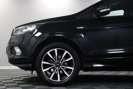 Ford Kuga ST-LINE 27