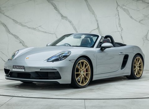 Porsche 718 BOXSTER GTS 4.0 1