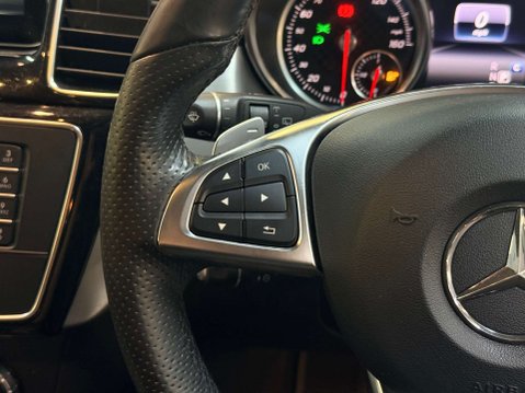 Mercedes-Benz GLE 3.0 GLE 350 D 4Matic AMG Line Premium+ Auto 4WD 5dr 44