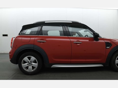 Mini Countryman 1.5 Countryman Cooper 5dr 9