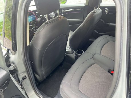 Mini Hatch 1.5 Cooper Classic 5dr 40