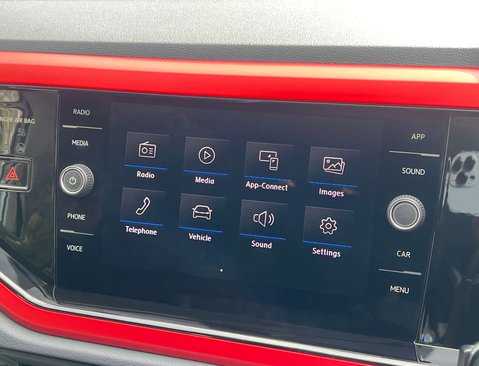 Volkswagen Polo 1.0 Polo Beats TSi Semi-Auto 5dr 31