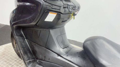 Suzuki Burgman 2013 14K PROJECT MAXI SCOOTER SPARES OR REPAIR 400CC 22