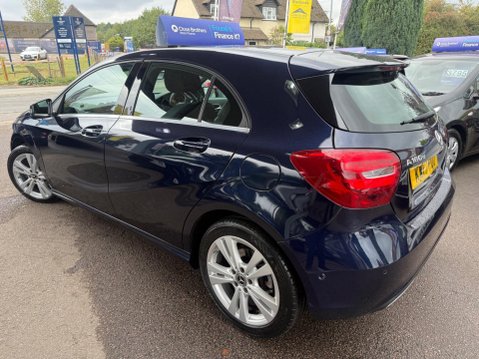 Mercedes-Benz A Class 1.5 A180d Sport (Executive) 7G-DCT Euro 6 (s/s) 5dr 10