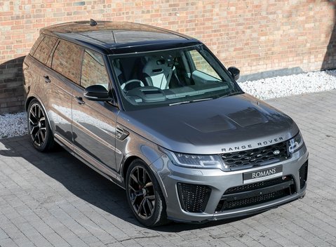 Land Rover Range Rover Sport 5.0 SVR 6
