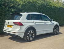 Volkswagen Tiguan 2.0 TDI R-Line Tech SUV 5dr Diesel DSG 4Motion Euro 6 (s/s) (150 ps) 31