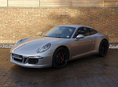 Porsche 911 (991) Carrera GTS 4
