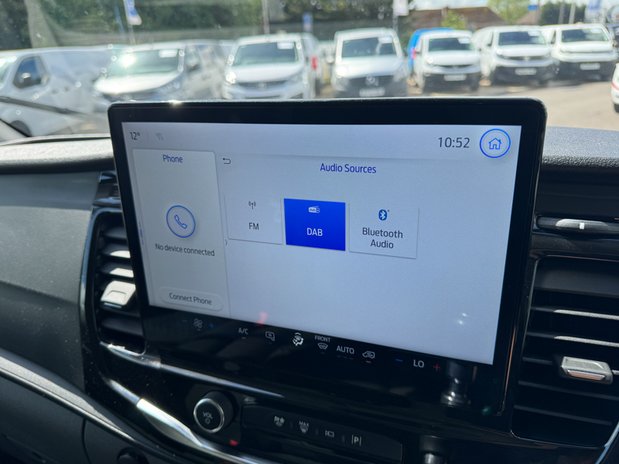 Ford Transit LWB L3H2 Med Roof Limited 350 Air Con Alloys Camera Nav Sensors EURO 6 35