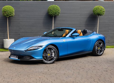 Ferrari Roma SPIDER 4