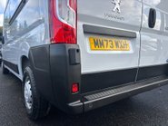 Peugeot Boxer BlueHdi 335 L3H2 Professional Premium Plus Panel Van 23