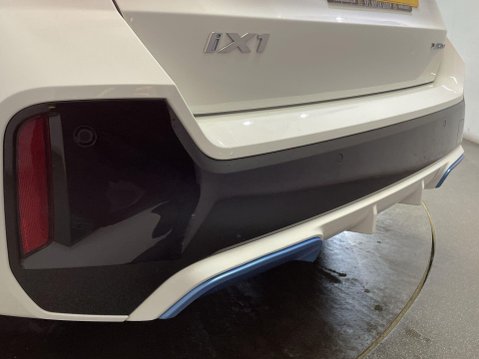 BMW iX1 30 66.5kWh M Sport SUV 5dr Electric Auto xDrive (11kW Charger) (313 ps) 1 O 14