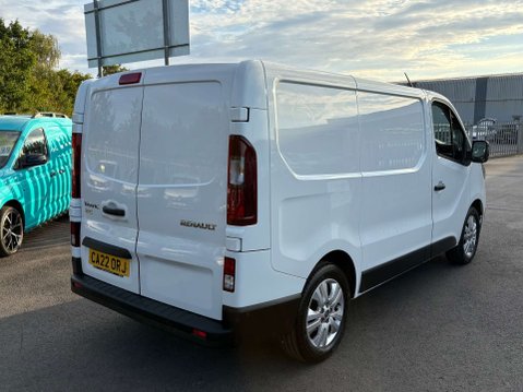 Renault Trafic 2.0 dCi Blue SL28 Sport Panel Van 5dr Diesel Manual L1 H1 Euro 6 (s/s) (130 22