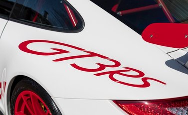 Porsche 911 GT3 RS (997.2) 30