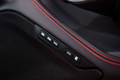 Ferrari F8 3.9 F8 Tributo Semi-Auto 2dr 29