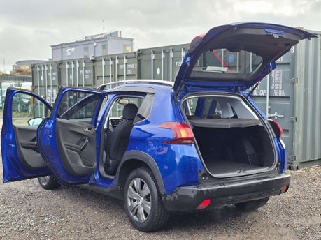 Peugeot 2008 1.2 PureTech Signature SUV 5dr Petrol EAT Euro 6 (s/s) (130 ps) 10