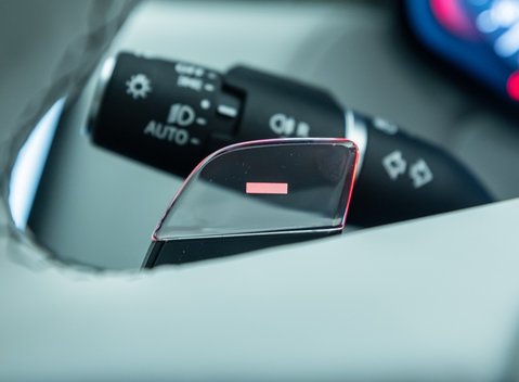 Land Rover Range Rover Sport P635 SV EDITION ONE 11