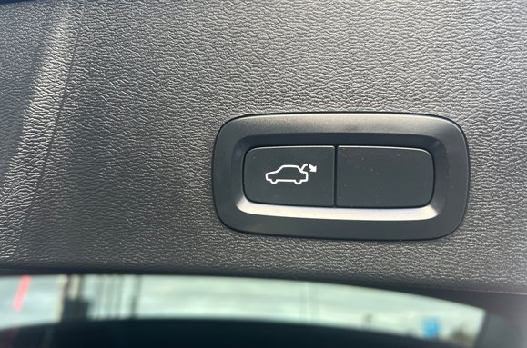Volvo XC40 2.0 T4 INSCRIPTION PRO AUTO PETROL 48
