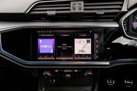 Audi Q3 TFSI S LINE BLACK EDITION 22