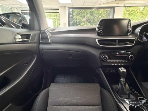 Hyundai TUCSON 1.6 CRDi MHEV SE Nav Euro 6 (s/s) 5dr 50