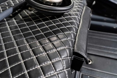 Porsche 911 SINGER 911 SUSSEX COMMISSION. INFORMATION COMING SOON. 55